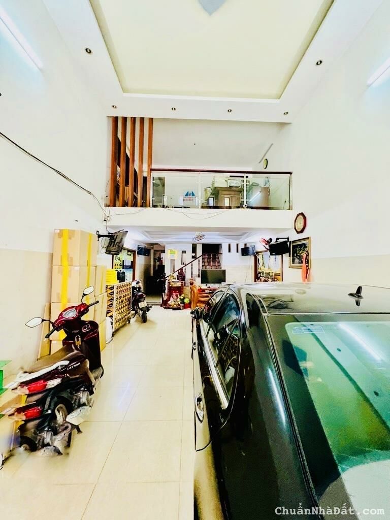 NGAY AEON TÂN PHÚ - HẺM XE HƠI - 100M(5X20) -3 TẦNG - 3PN - GIÁ 9.X TỶ TL