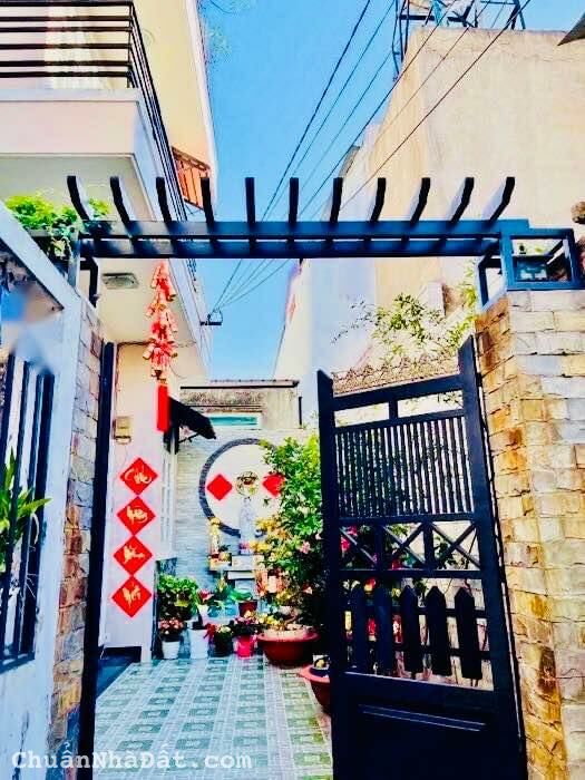 GẦN CHỢ TÂN HƯƠNG - HXH - VILLA MINI NGANG BỀ THẾ 7M - 105M 3 TẦNG GIÁ NHỈNH 8 TỶ