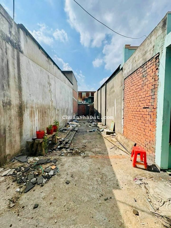 GIÁP AEON TÂN PHÚ - SÁT MẶT TIỀN - LÔ ĐẤT 60M - NGANG 4 NỞ HẬU HƠN 5 - GIÁ ĐẦU TƯ NHỈNH 3 TỶ GIÁP AEON TÂN PHÚ - SÁT MẶT TIỀN - LÔ ĐẤT 60M - NGANG 4 NỞ HẬU HƠN 5 - GIÁ ĐẦU TƯ NHỈNH 3 TỶ