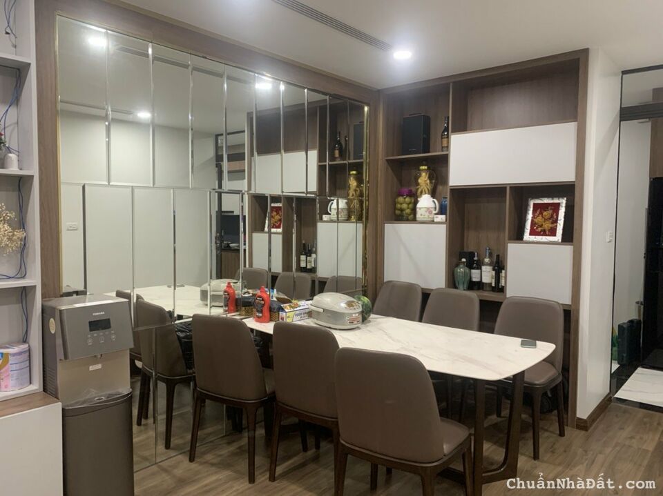 Bán căn hộ tầng cao tòa 17T Hoàng Đạo Thúy, dt 120m 3PN 2WC nhà đẹp giá hơn 5.4 tỷ LH 0966891695 Bán căn hộ tầng cao tòa 17T Hoàng Đạo Thúy, dt 120m 3PN 2WC nhà đẹp giá hơn 5.4 tỷ LH 0966891695