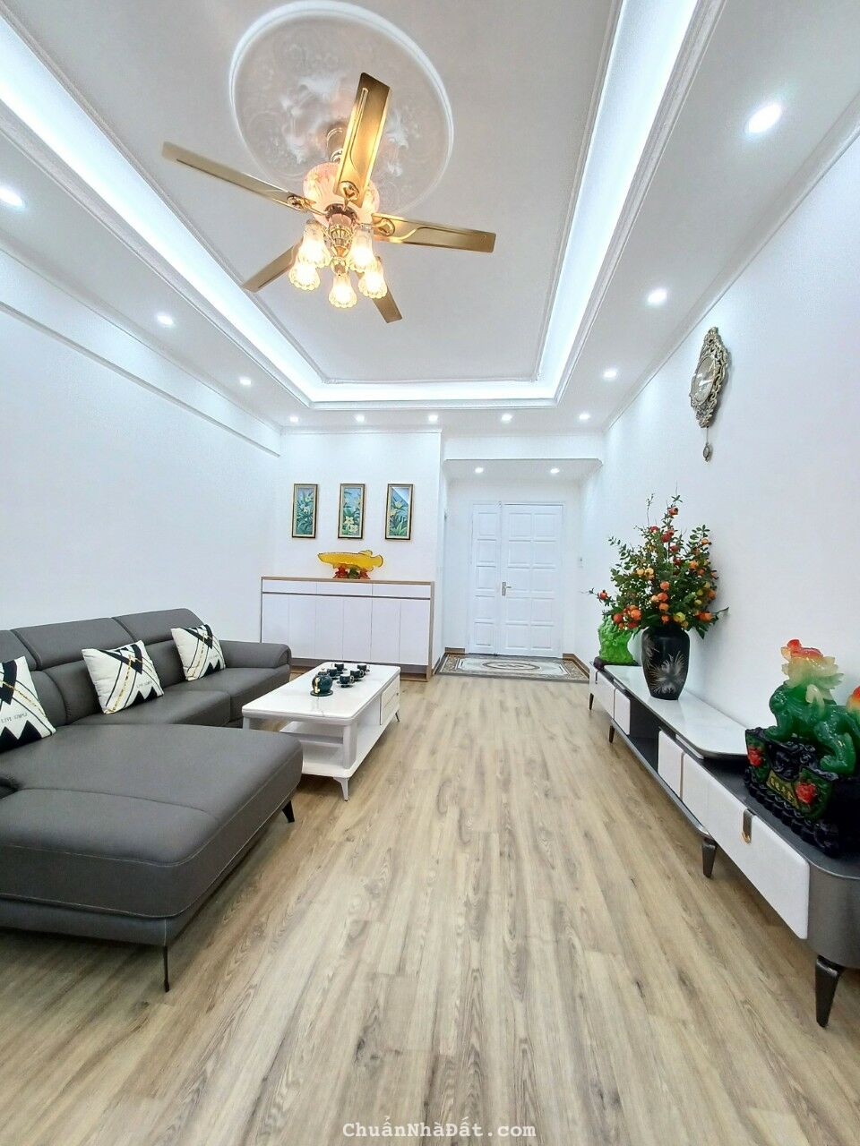 Bán căn hộ GreenPark Dương ĐÌnh Nghệ – Cầu Giấy 115m 3PN 2WC nhà đẹp hơn 6 tỷ có thương lượng