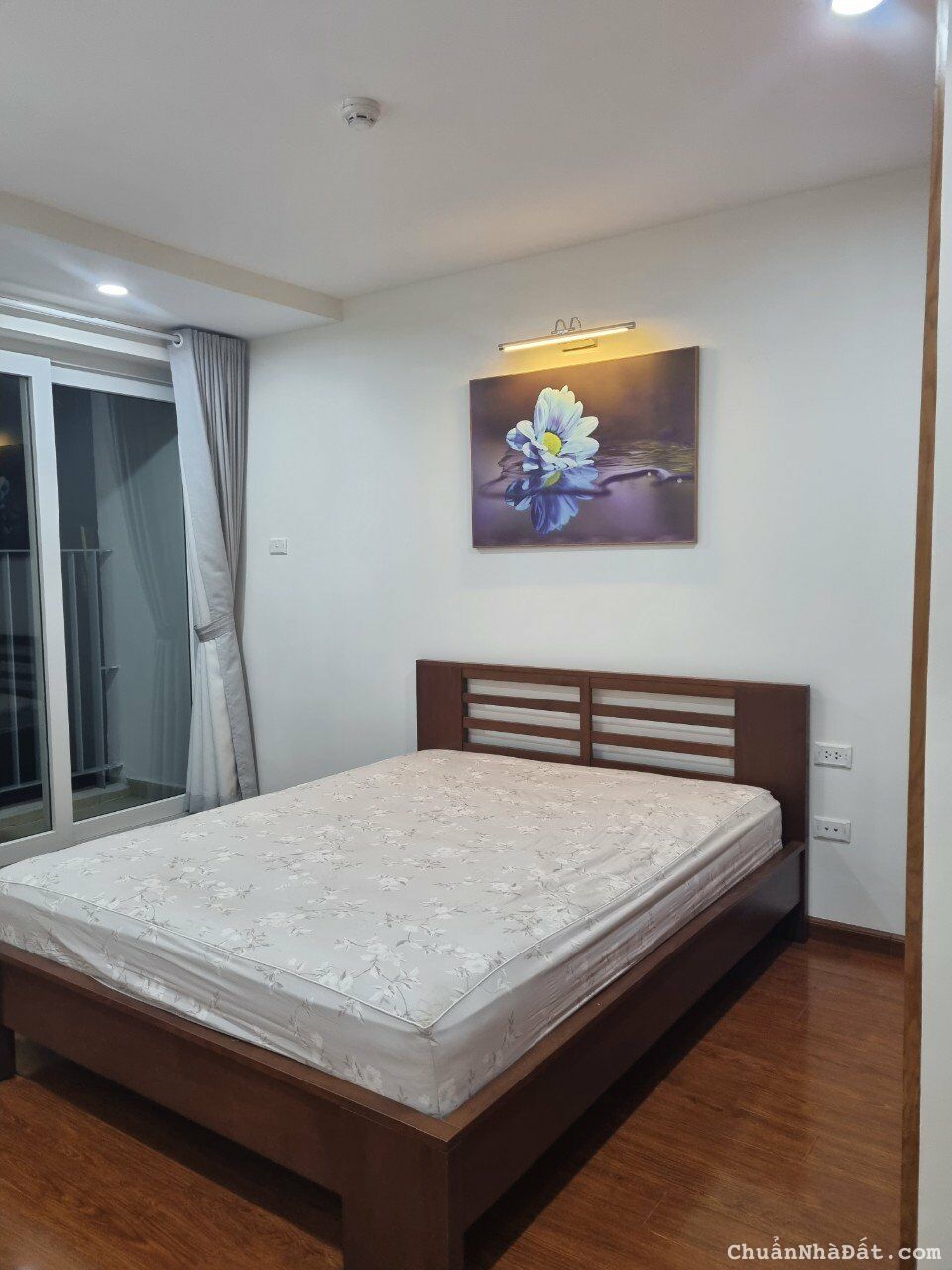 Bán căn hộ N09B2 Thành Thái – Dịch Vọng- Cầu Giấy 133m2 3PN 2WC nhà đẹp 5 tỷ LH 0828353222 Bán căn hộ N09B2 Thành Thái – Dịch Vọng- Cầu Giấy 133m2 3PN 2WC nhà đẹp 5 tỷ LH 0828353222