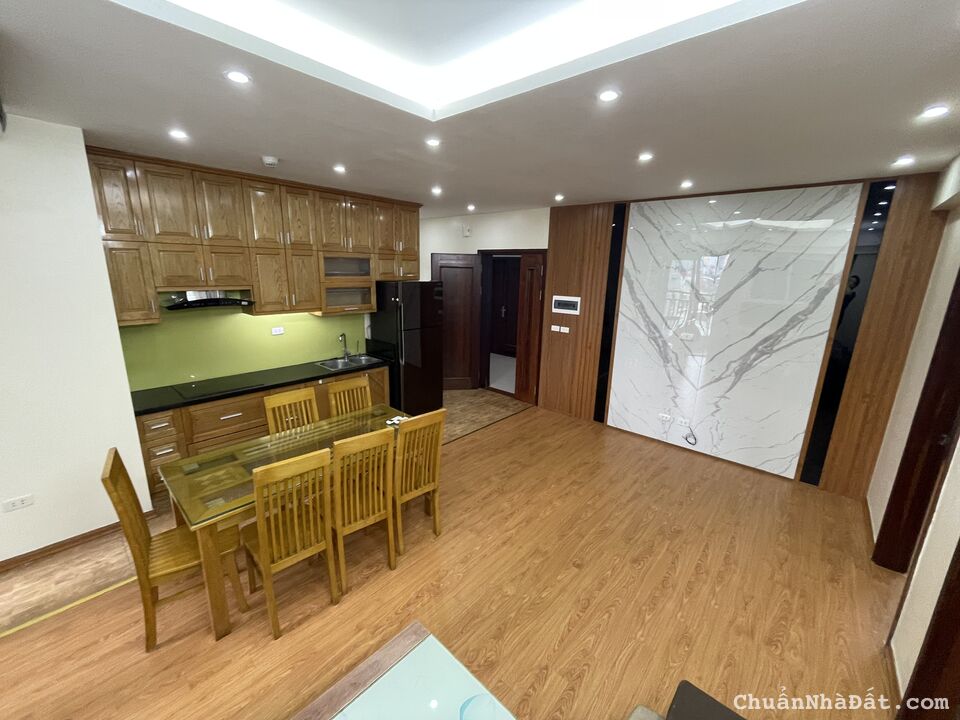 Bán căn hộ chung cư 165 Thái Hà – Đống Đa 100m 3PN 2WC Đủ đồ giá 5.05 tỷ LH 0828353222