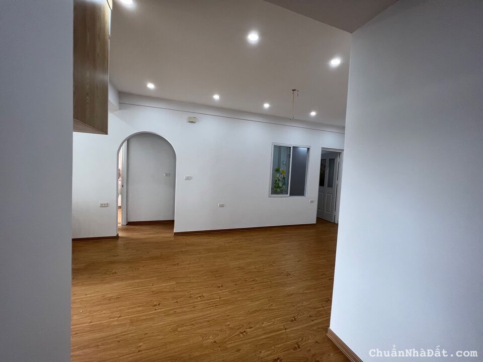 Nhà chung cư thu nhập thấp bên KĐT Đặng Xá Gia Lâm 70m thoáng sạch cần tìm chủ mới Nhà chung cư thu nhập thấp bên KĐT Đặng Xá Gia Lâm 70m thoáng sạch cần tìm chủ mới