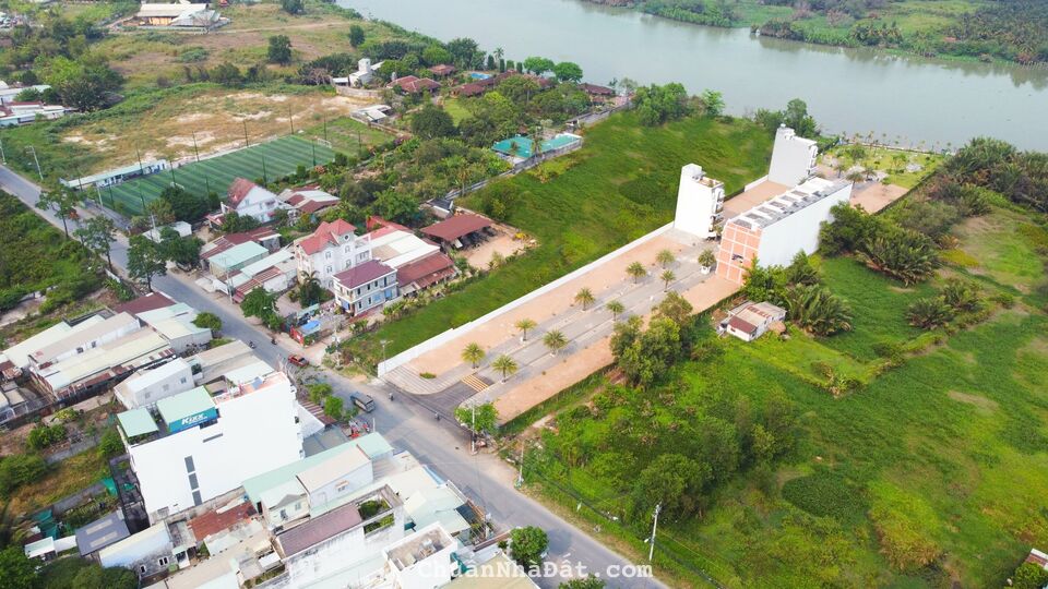 Bán nhà Phố Nguyễn Xiển 6x13m, 1 trệt 3 lầu 5 tỷ 7 (giá full 100%)