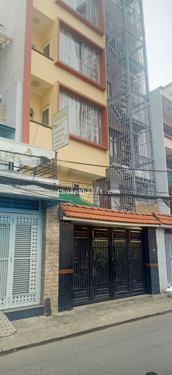 bán biệt thự đẹp rẻ, tlâm văn bền, p.tânquy  quận 7,hẻm xe hỏi,nội thất cao cấp, giá 2 4ty5