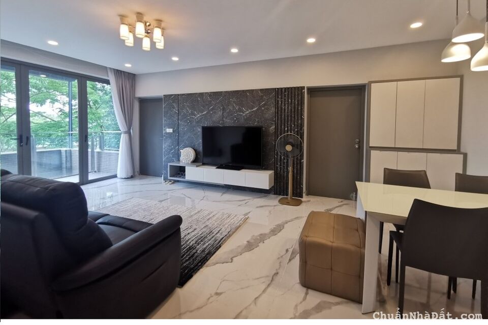 Cho thuê chung cư Nam Khang q7 3 phòng ngủ có sân vườn nội thất dính tường vào ở ngay