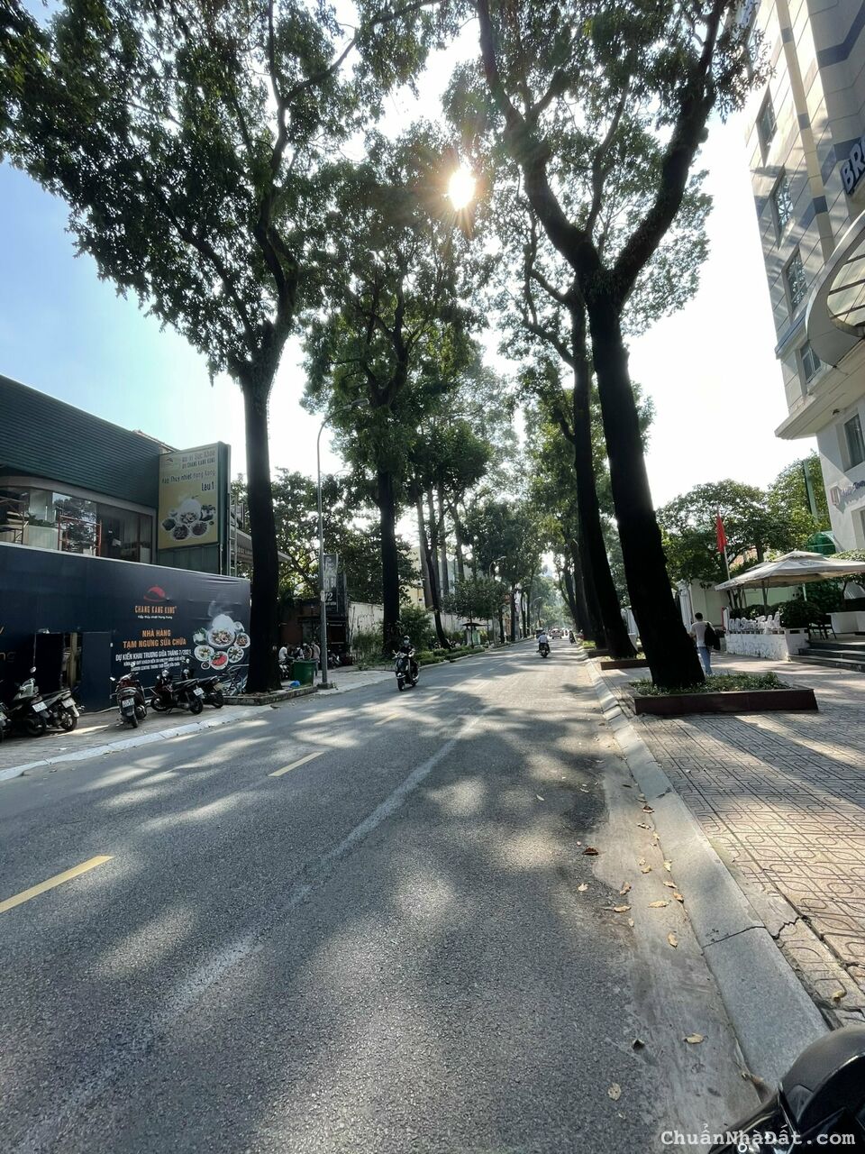 Cần cho thuê gấp nhà đường Trương Định quận 3 kinh doanh tốt đa ngành nghề 