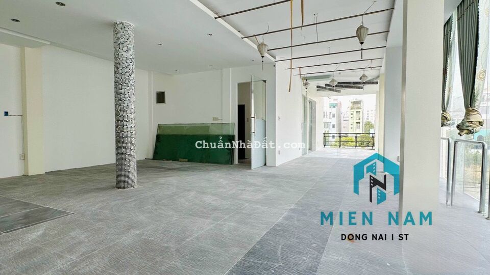 Cho thuê nhà góc 2 mặt tiền khu D2D, phường Thống Nhất, Biên Hòa