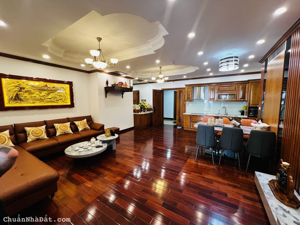 Bán căn hộ 17T Hoàng Đạo Thúy – Trung Hòa – Cầu Giấy 110m2 3PN 2WC giá rẻ LH 0333196926