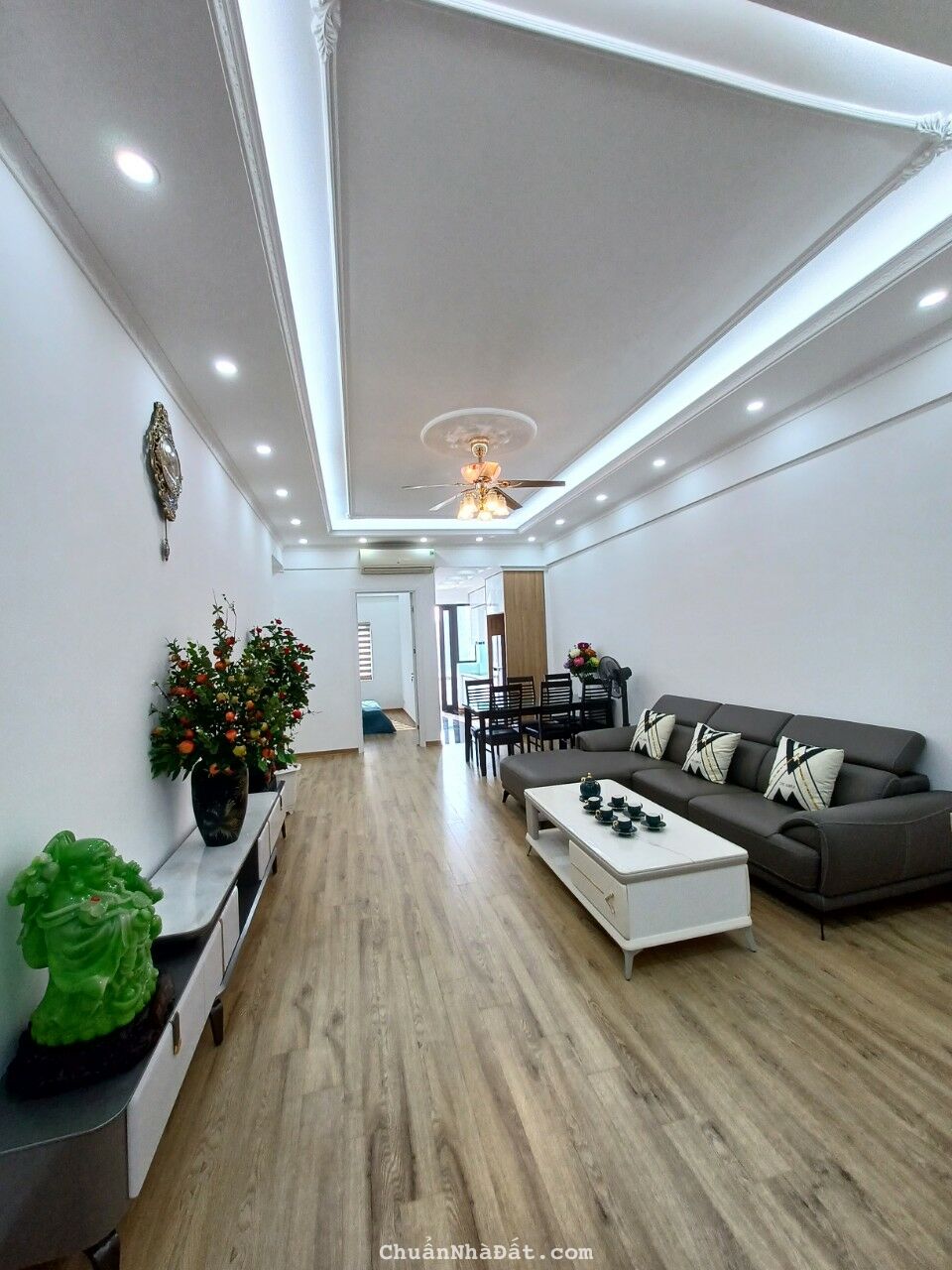 Bán căn hộ Trung Yên PLAZA 82m 2PN 2WC đủ đồ nhà đẹp 4.8 tỷ LH 0349627688