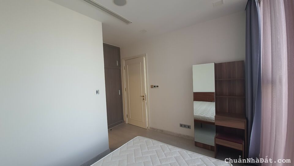 Cho thuê căn hộ Vinhomes Ba Son 2PN full nt. Cho thuê căn hộ Vinhomes Ba Son 2PN full nt.
