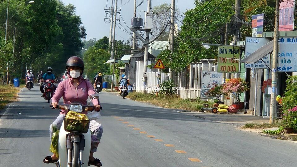 BÁN LÔ ĐẤT MẶT TIỀN 30m (DT437m) ĐƯỜNG NGUYỄN VĂN KHẠ ,XÃ TÂN AN HỘI- LH:0909-362-683