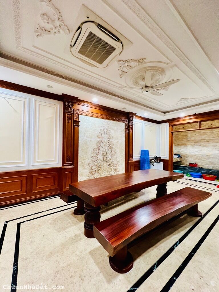 Biệt thự khu Bắc Hải-ngang 12.5m-9PN-thang máy+hồ bơi-nội thất nhập từ Đức