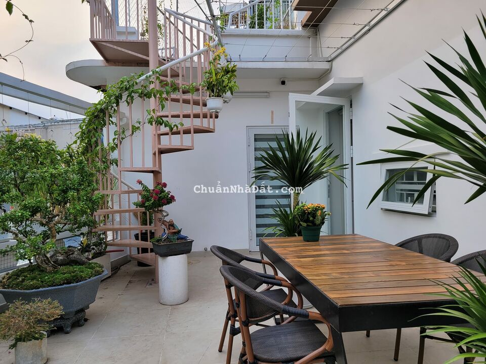 Bán nhà mặt tiền Cống Quỳnh-ngang 4.5m-8PN-gần phố Bùi Viện-kinh doanh cực tốt