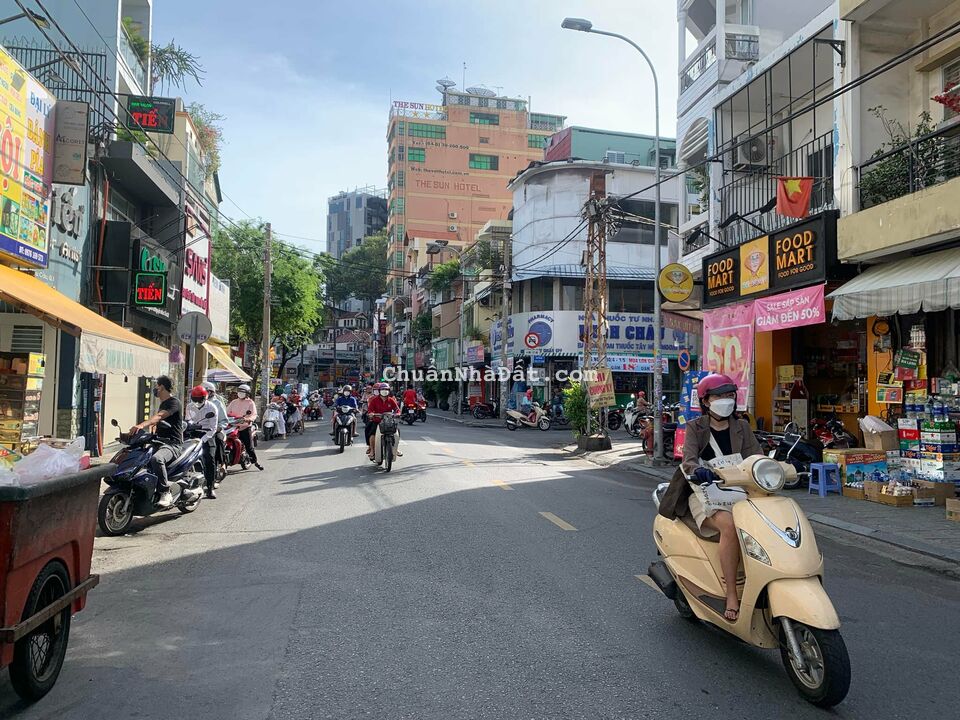 Cao Ốc văn phòng mới cứng gần chợ Tân Định-Ngang 4.3m-hiệu suất cho thuê cao-giá mềm