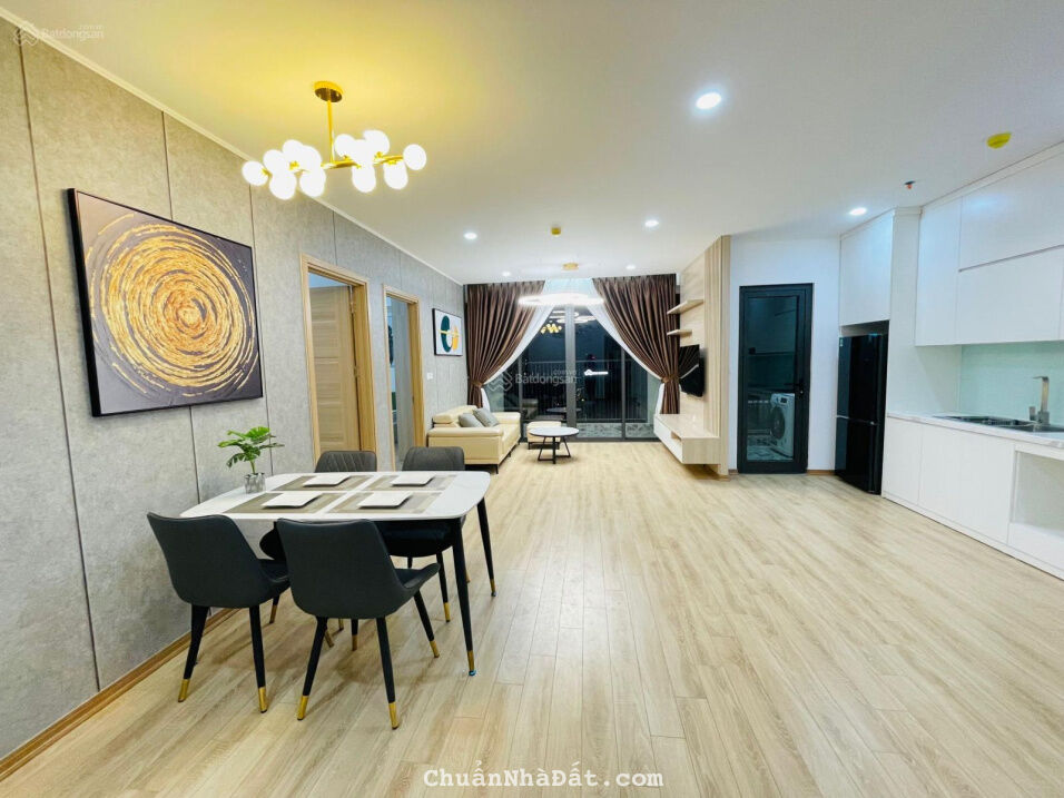 Cho thuê căn hộ chung cư Home City 2PN giá 12 triệu, 3PN giá 14 triệu. KH em: 0917 046 116