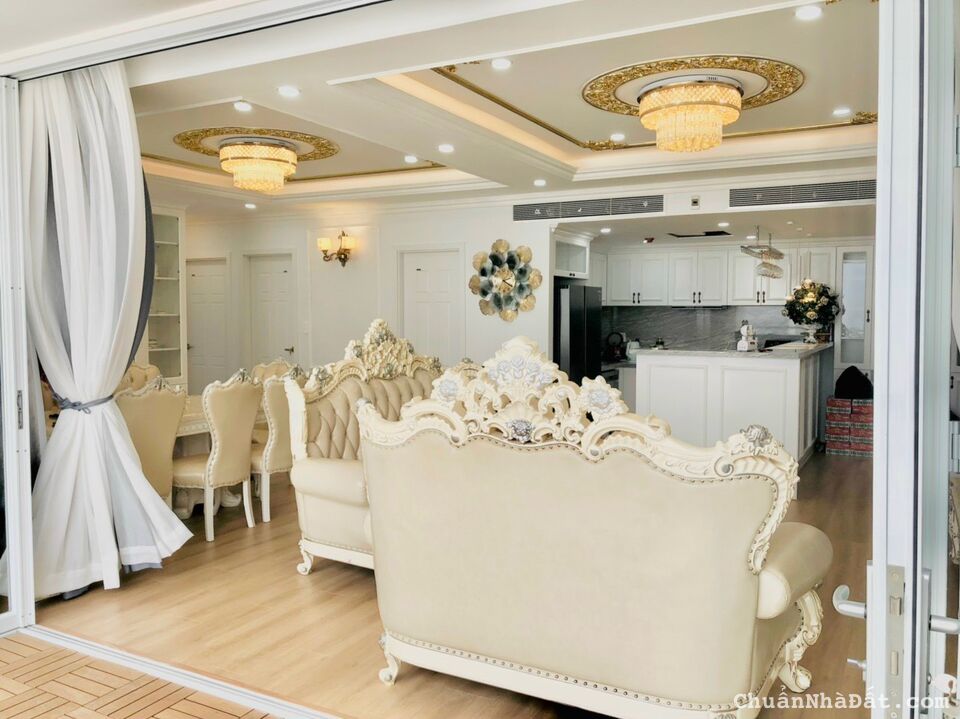 ☄Cần bán căn penhouse cao ốc Satra Eximland 3PN/3WC DT 400m2 Nội Thất Châu Âu #21 Tỷ Tel 0942811343