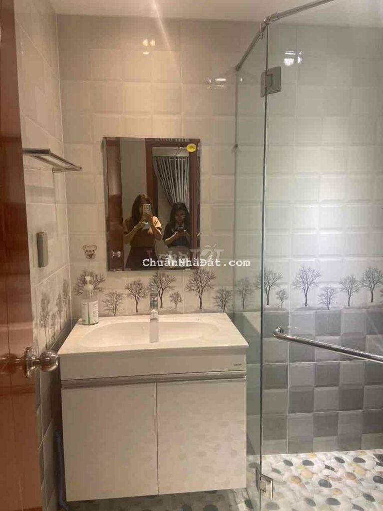 💥 Bán Căn Hộ Kingston 2 Phòng Ngủ 80m2 Tiện Nghi Y Hình #4.65 Tỷ Tel 0942811343 Tony Xem Nhà Ngay