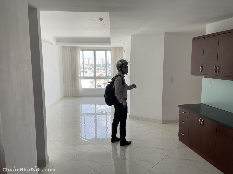 ➡Cho Thuê Căn Hộ Central PLaza 3PN Nội Thất Cơ Bản 🔝14TR, Nhận Nhà Ngay Tel 0942811343 Tony