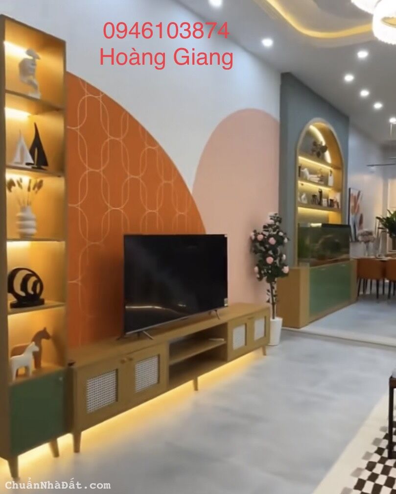 Sốc nặng “ Nhà đẹp - Ở Ngay ” siêu Rẻ “ 4 tỷ 1 ” Cầu Giấy 