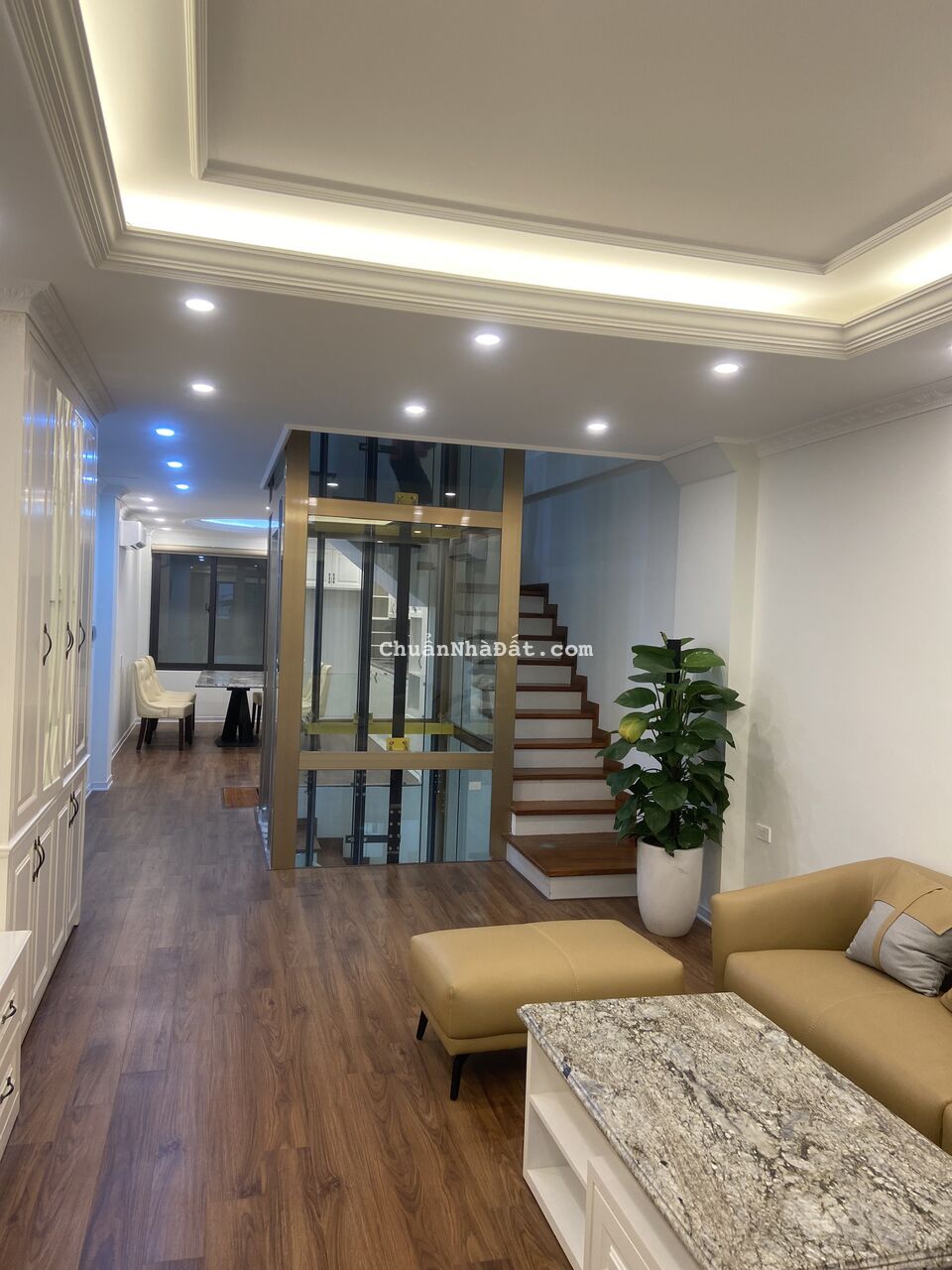 Giảm sook 13 tỷ 9 ngon số 1 Cầu Giấy Gara 7T Thang Máy