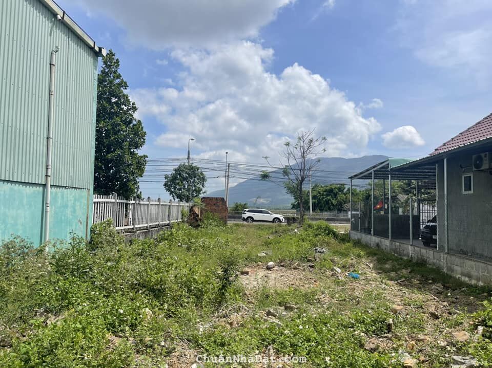 Cắt lỗ đất QL 1A ngã 3 Huyandai