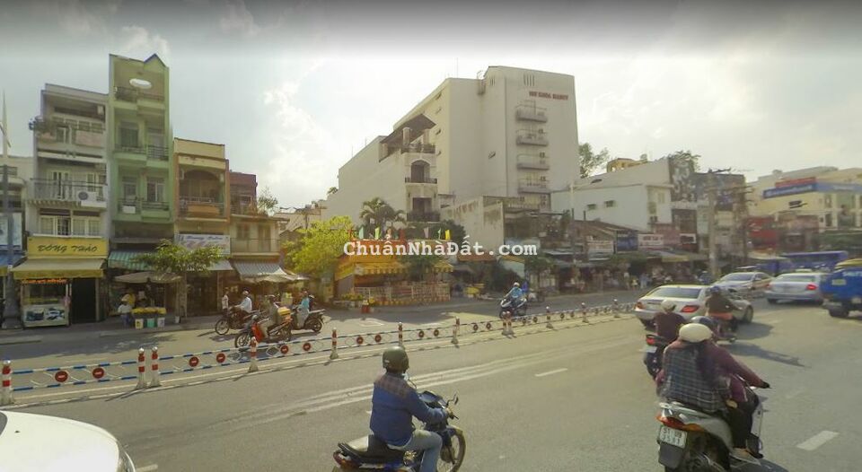 CHO THUÊ NHÀ MẶT TIỀN NGUYỄN VĂN CỪ Q,1 DT:5X12M KC:1 TRỆT ,5 LẦU CÓ THANG MÁY GIÁ 50TR/THÁNG