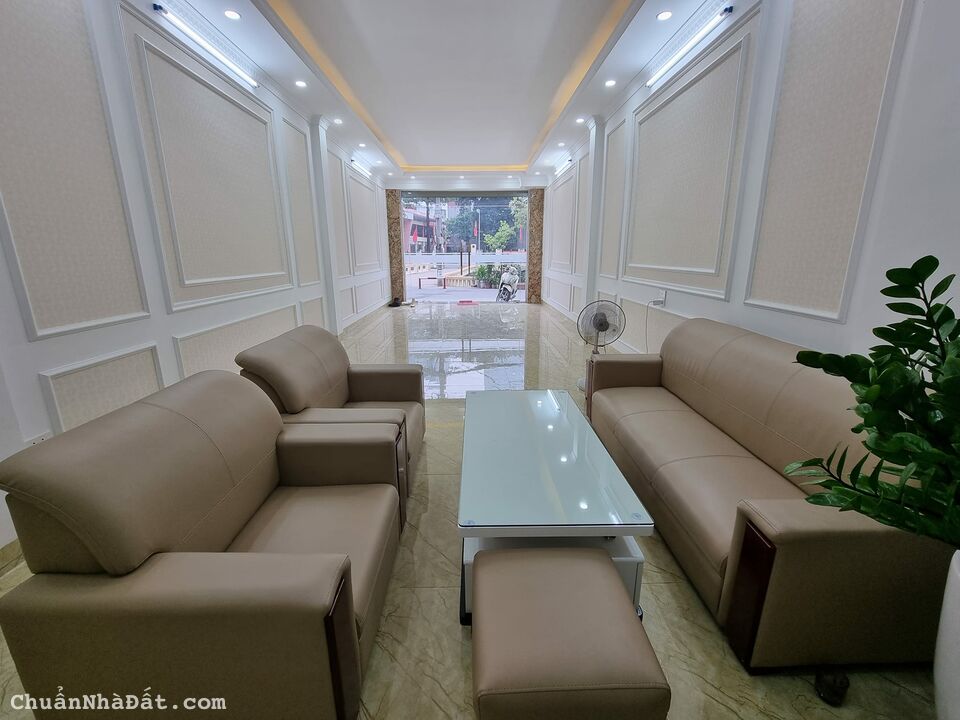 Bán Nhà Nguyễn Ngọc Vũ Cầu Giấy 66m2 7T Thang Máy MT4.6 17 tỷ 0979312111