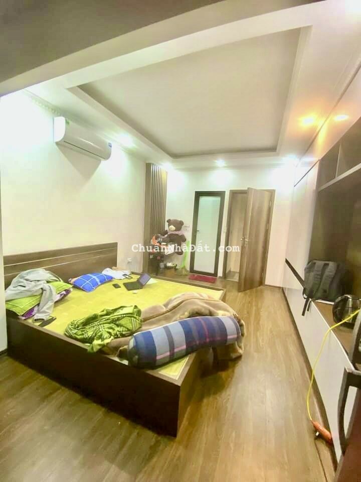 Bán Nhà Thịnh Quang, Đống Đa 33m3 5T 4 tỷ 0979312111 