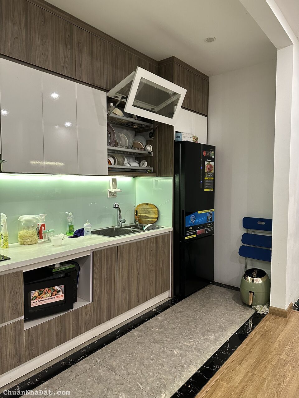 Bán CHCC Golden Palace Mễ Trì - DT 128m2 - 3PN - 2VS - Full Nội Thất