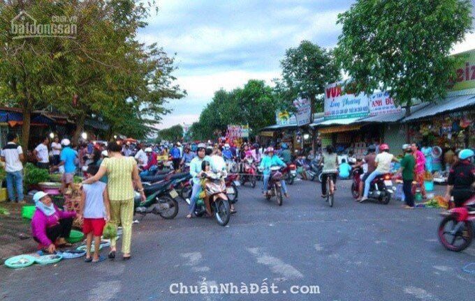 Bán Lô Đất 150m2 Mặt Tiền Ngay Cổng Chính Mỹ Phước 3- Kế Siêu Thị và Chợ - Dân Cư Đông Đúc - 1ty450 Bán Lô Đất 150m2 Mặt Tiền Ngay Cổng Chính Mỹ Phước 3- Kế Siêu Thị và Chợ - Dân Cư Đông Đúc - 1ty450