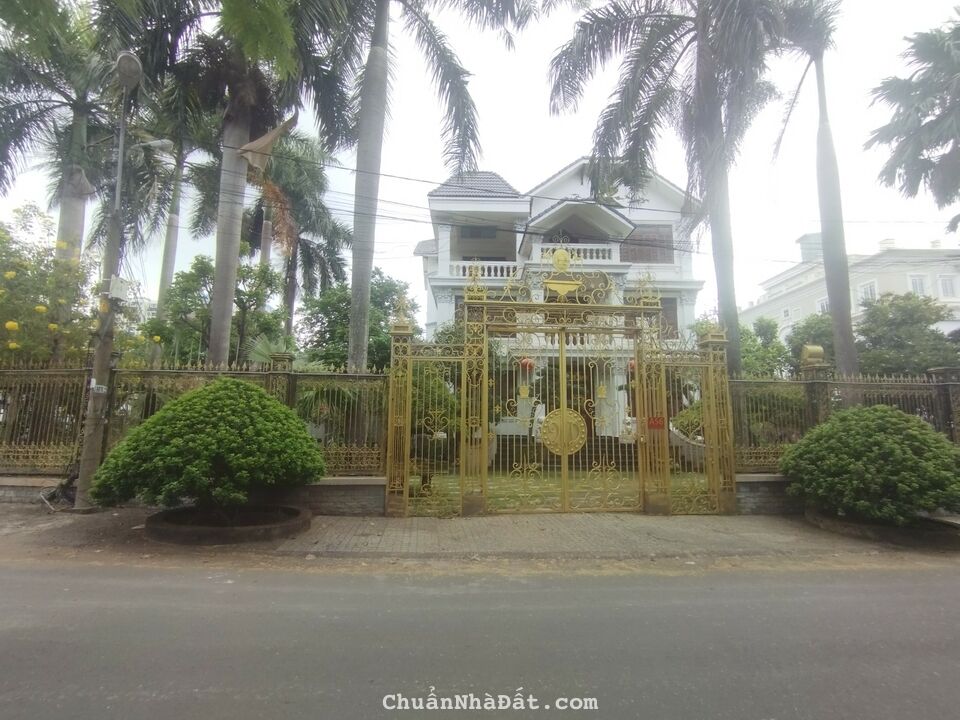 Chính chủ gửi bán 2 nền đất Bách Khoa giá siêu bất ngờ, 7x26m giá 52tr/m2 Chính chủ gửi bán 2 nền đất Bách Khoa giá siêu bất ngờ, 7x26m giá 52tr/m2