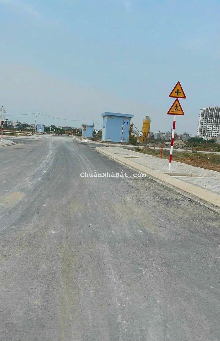 Tiến độ Dự án Đại học quốc gia 245, đường Gò cát và diện tích 189m2, giá bán 36tr/m2 Tiến độ Dự án Đại học quốc gia 245, đường Gò cát và diện tích 189m2, giá bán 36tr/m2