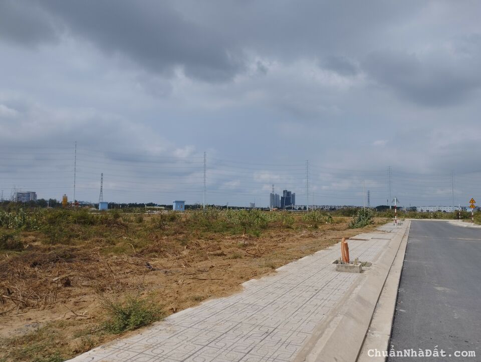 Chọn lọc 2 nền giá tốt cần bán CBCNV Đại học quốc gia 245, Gò Các, giá từ 35tr/m2 Chọn lọc 2 nền giá tốt cần bán CBCNV Đại học quốc gia 245, Gò Các, giá từ 35tr/m2