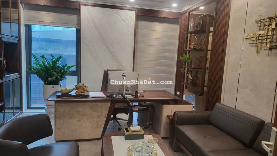 SIÊU PHẨM MẶT PHỐ NGUYỄN TRÃI, LÔ GÓC, KINH DOANH, DT180M, 6 TẦNG, GIÁ 72 TỶ