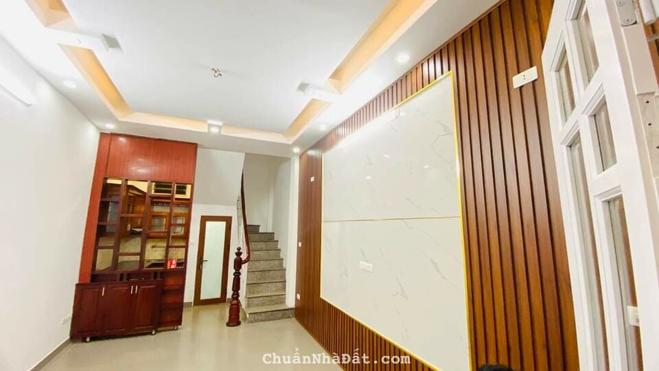 NHÀ ĐẸP THỤY KHUÊ, TÂY HỒ, DT 36M, GIÁ 4.1 TỶ.