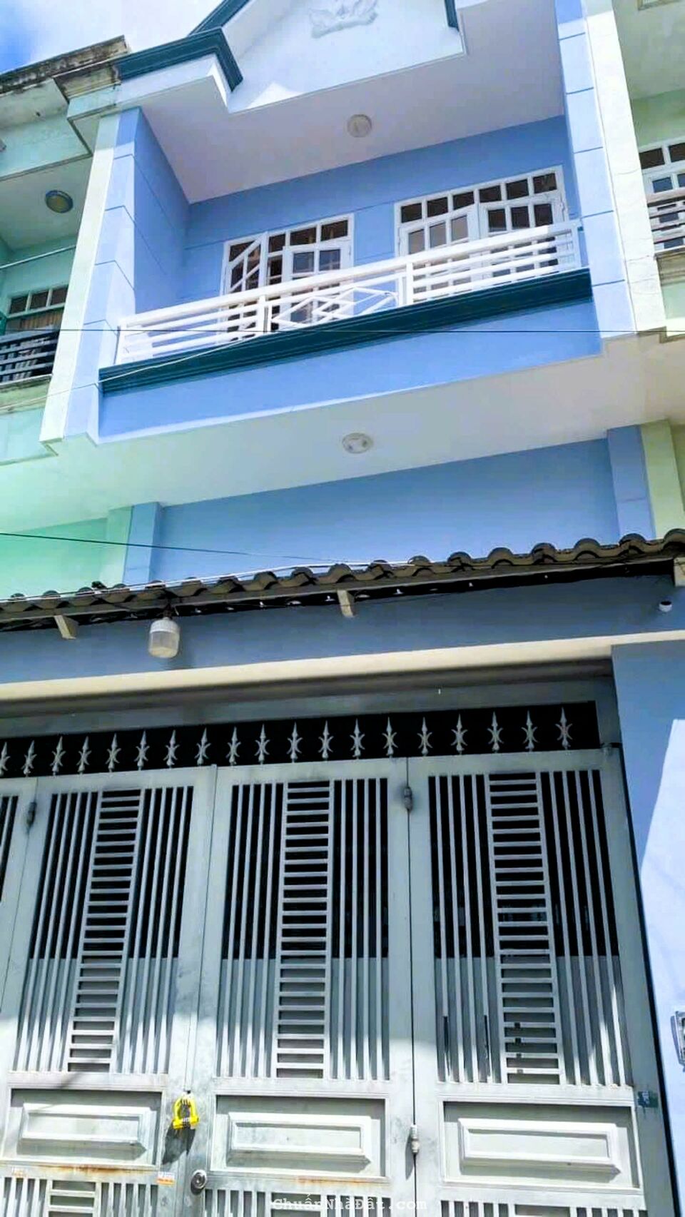 Bán nhà hxh ĐHT 27, quận 12, KT 4x16, lửng lầu, 3PN, giá 4,4 Tỷ Bán nhà hxh ĐHT 27, quận 12, KT 4x16, lửng lầu, 3PN, giá 4,4 Tỷ