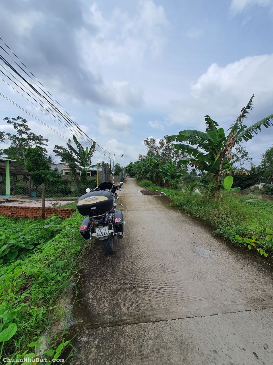 GIẢM 70TR CÒN 720TR BÁN ĐẤT 8M X 24M = 188.5M2 CLN (THỰC TẾ >200M2), RẠCH ĐƯỜNG GỖ, CÁI RĂNG. GIẢM 70TR CÒN 720TR BÁN ĐẤT 8M X 24M = 188.5M2 CLN (THỰC TẾ >200M2), RẠCH ĐƯỜNG GỖ, CÁI RĂNG.