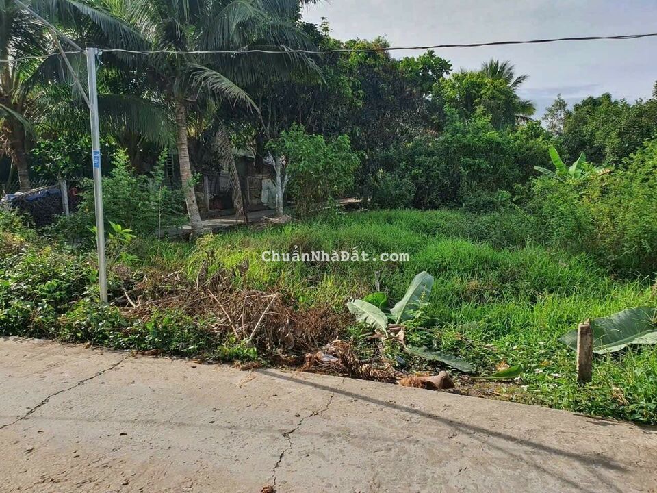 GIẢM 300TR, ĐẤT 9M X 33M = 325M2 (100M2 TC) CÁI RĂNG 2 MẶT TIỀN CHỈ CÒN 1,1TỶ (GIÁ CŨ 1,4TỶ)