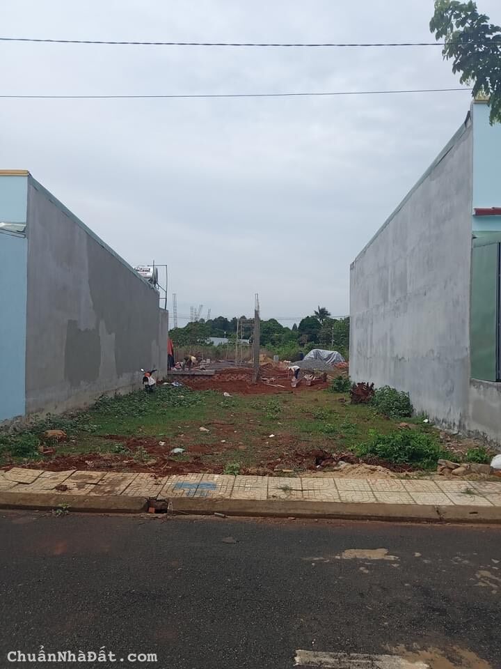 BÁN NHANH 1000M2(25X40M2), DÂN CƯ ĐÔNG SÁT TRƯỜNG HỌC, ĐƯỜNG NHỰA LỚN