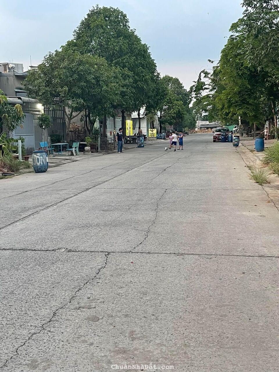 BÁN NHANH 150m2(5x30m) ĐỐI DIỆN TRƯỜNG,SÁT KCN VIỆT SING, ĐƯỜNG 16M 1ty6 TIỆN KD