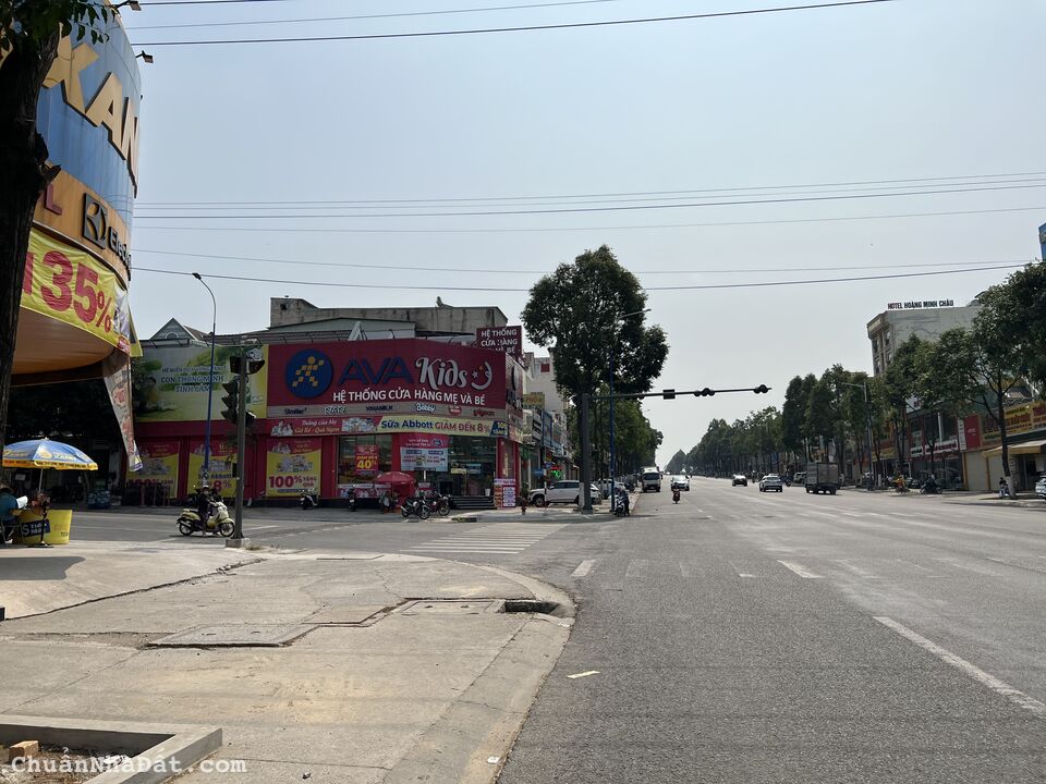 Bán gấp lô đất chợ KDC Việt Sing 6x30, full thổ cư