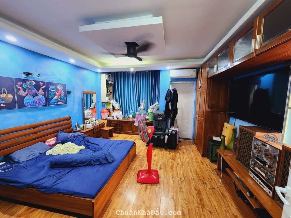 Bán nhà Phố Cổ Hoàn Kiếm💥60m2💥6 Tầng Thang Máy💥Oto Đỗ Cửa💥Vừa Ở Vừa Kinh Doanh💥16 Tỷ.