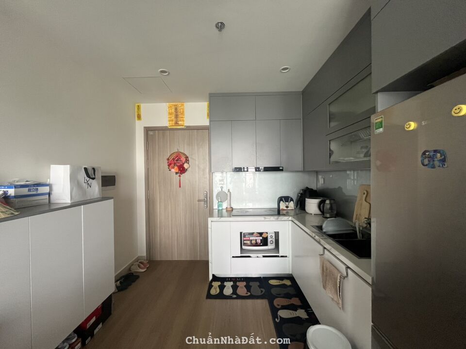 Bán chung cư 2PN1WC giá 2.6 tỷ full đồ 55m tại Vinhome Smart City