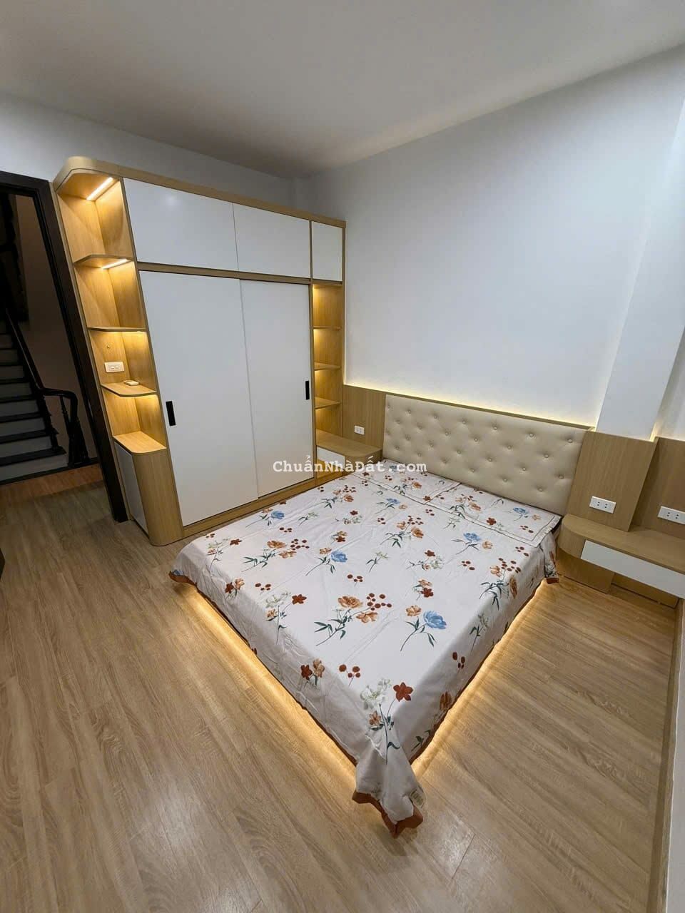 20m ô tô, Mới koong, Tặng nội thất, NHÀ Trung Phụng-0946383428