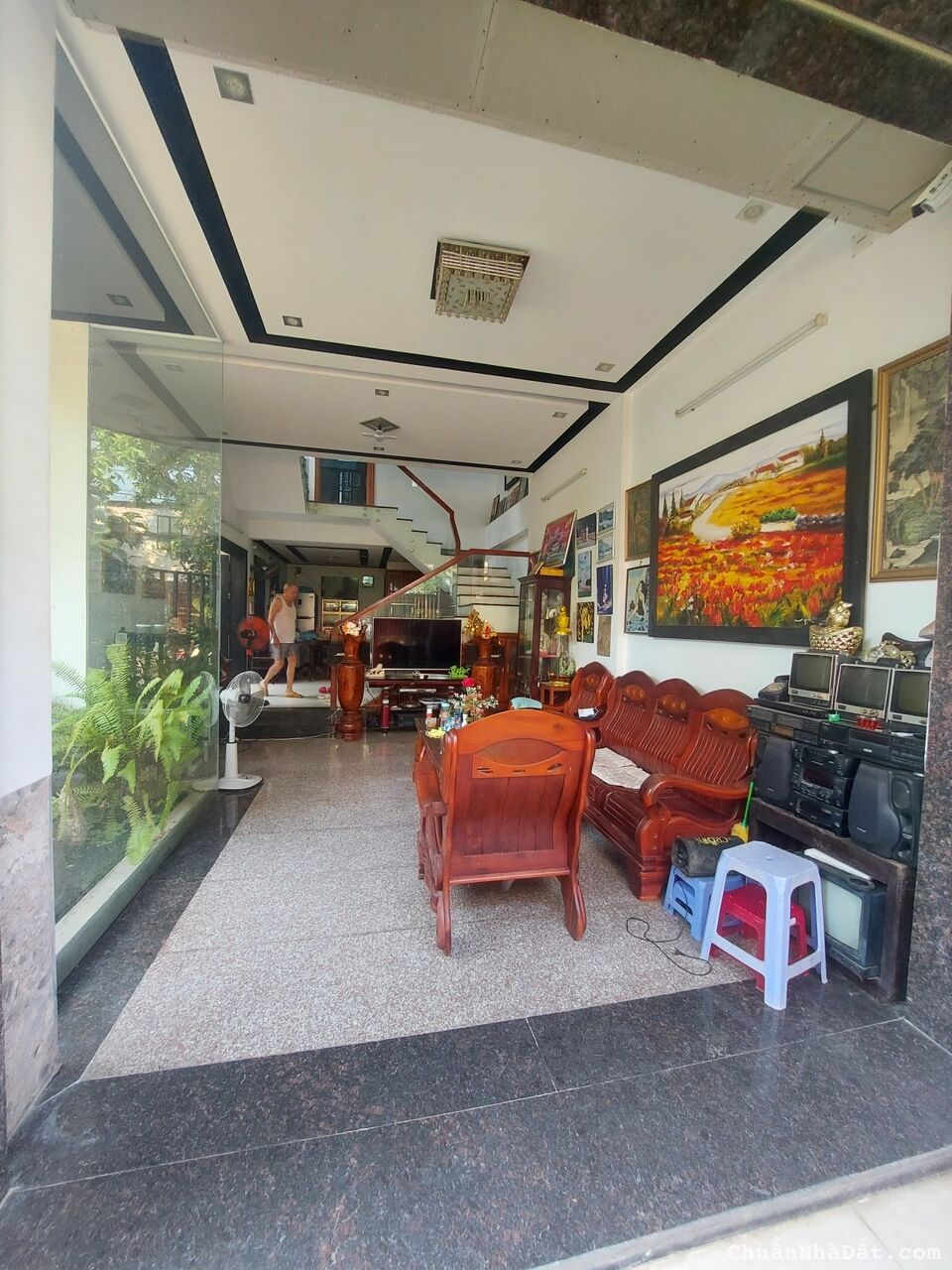 Bán nhà 3 Tầng lô góc, mặt tiền Lê Thị Hồng Gấm, Hải Châu, KD - Chỉ 7,6 Tỷ