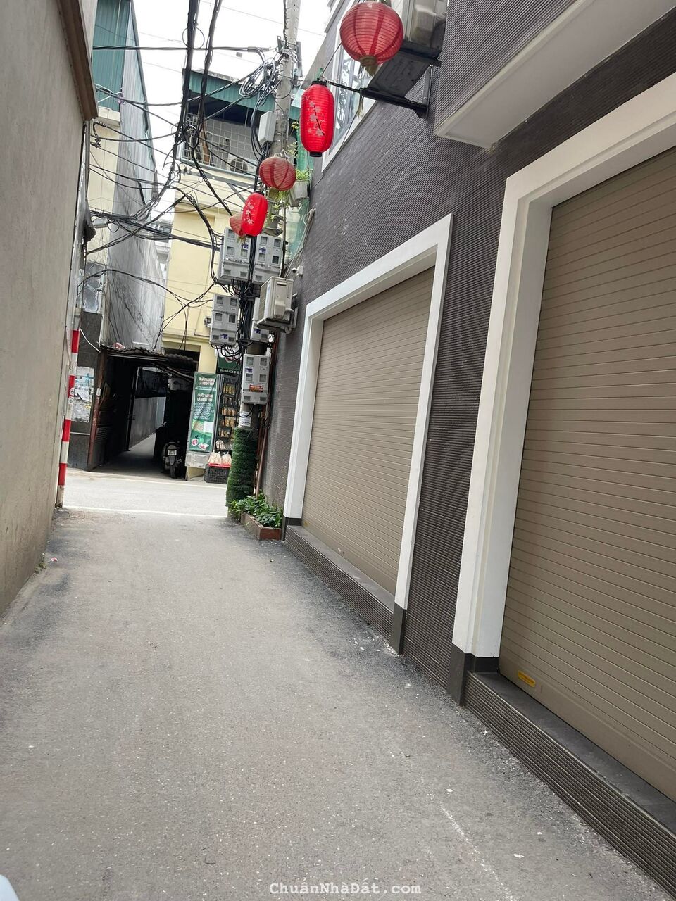 Cần bán mảnh đất ở Tứ Liên Tây Hồ Hà Nội