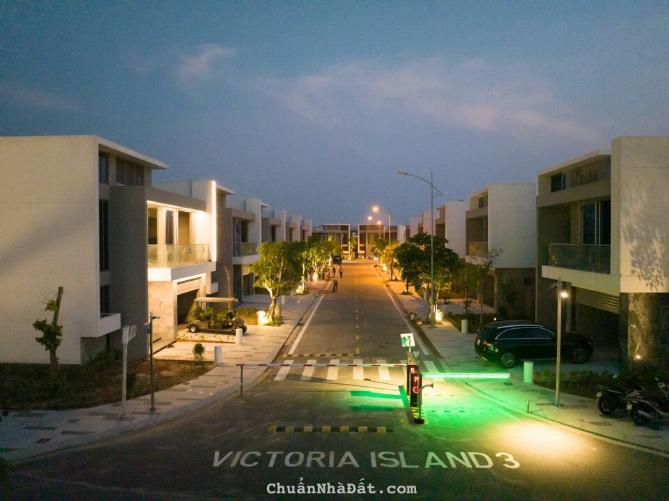 Bán biệt thự rộng 440m2 cạnh 2 sân Golf 18 lỗ đẳng cấp Quốc Tế lớn nhất Đà Nẵng - Quảng Nam