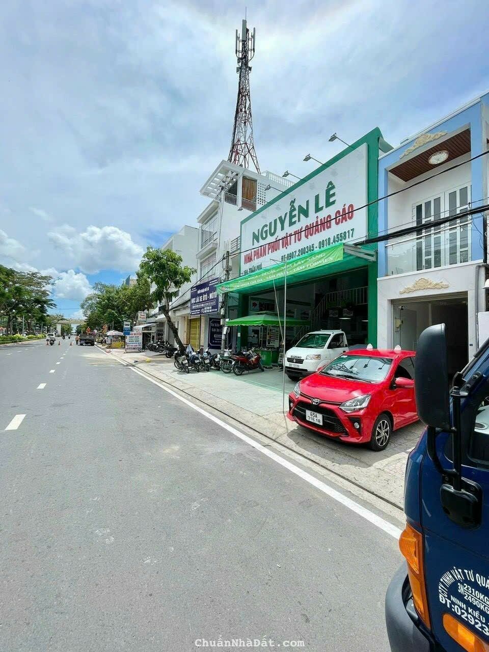 Chủ gửi Nhà lầu mặt tiền rẻ nhất cần thơ Chủ gửi Nhà lầu mặt tiền rẻ nhất cần thơ